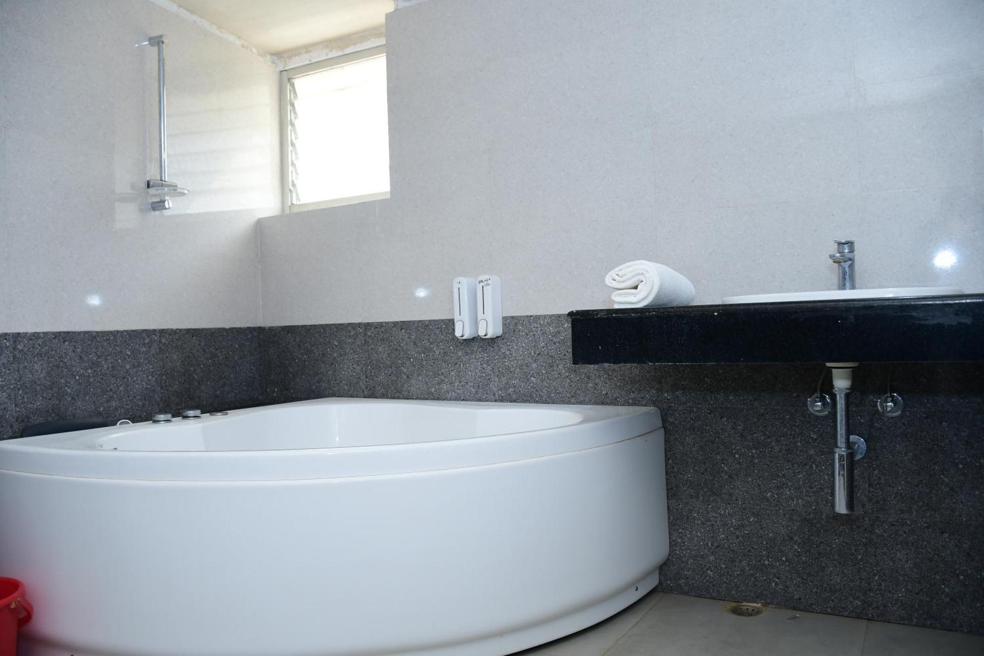 Hotel Dolphin Digha  Ngoại thất bức ảnh